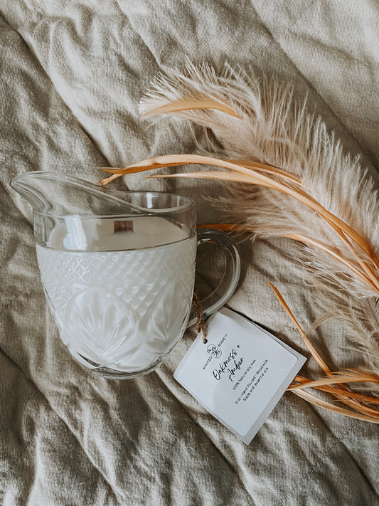 Oakmoss + Amber Candle