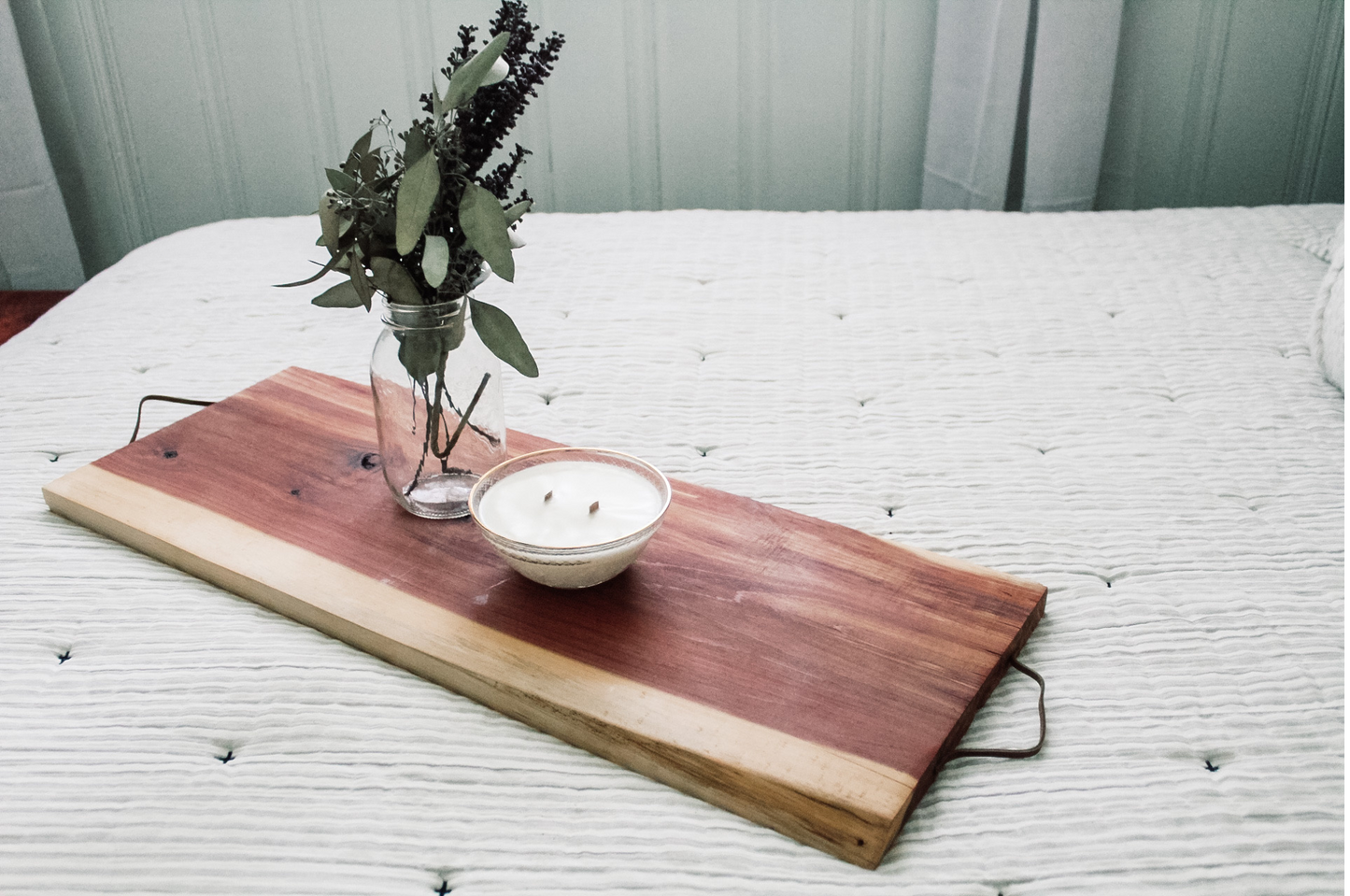 LIVE EDGE CEDARWOOD SERVING TRAY