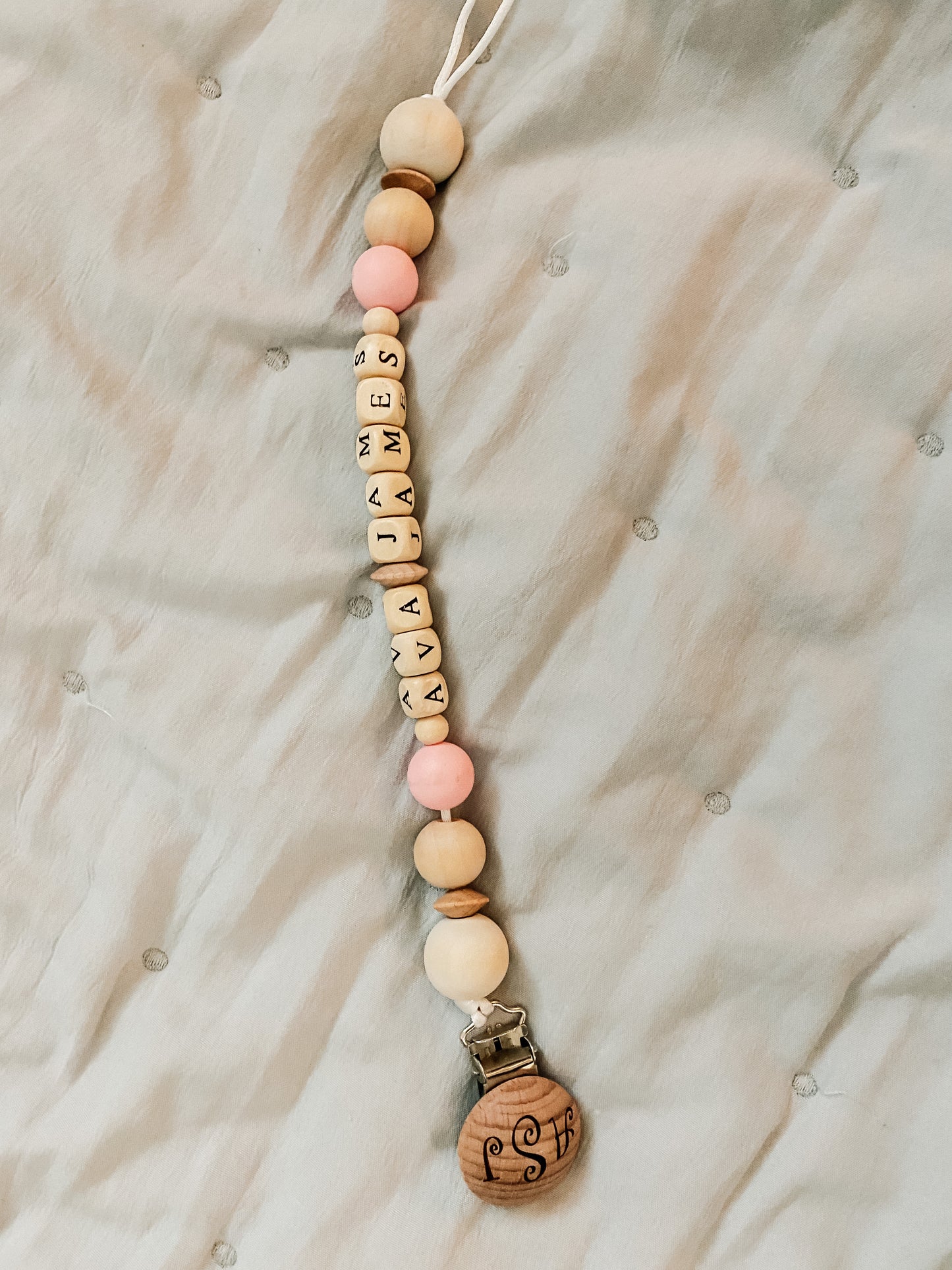 PACIFIER CLIP