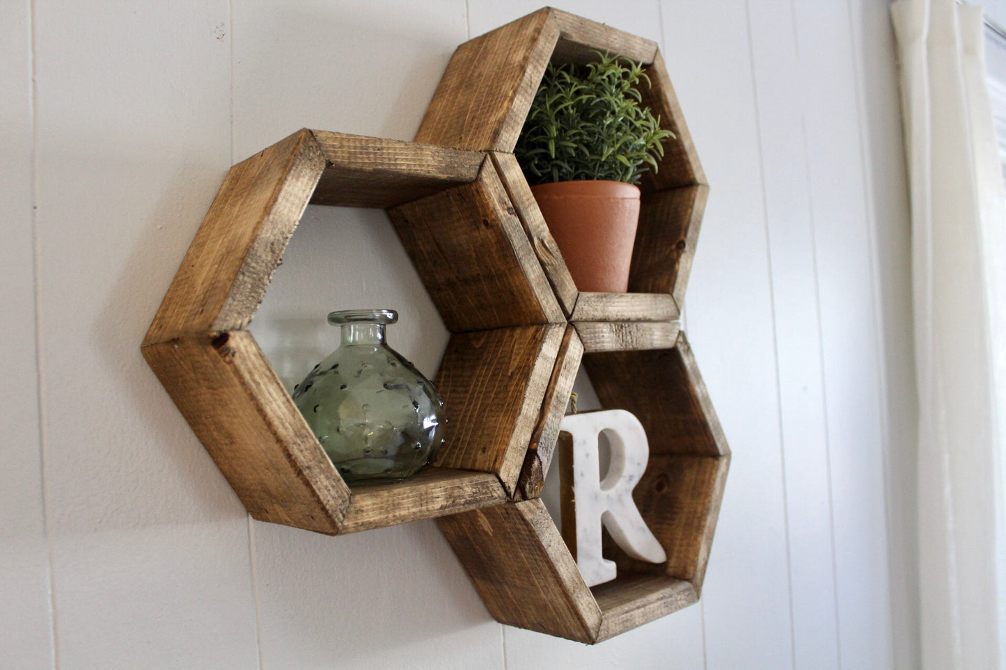 HEXAGON PLANT SHELVES
